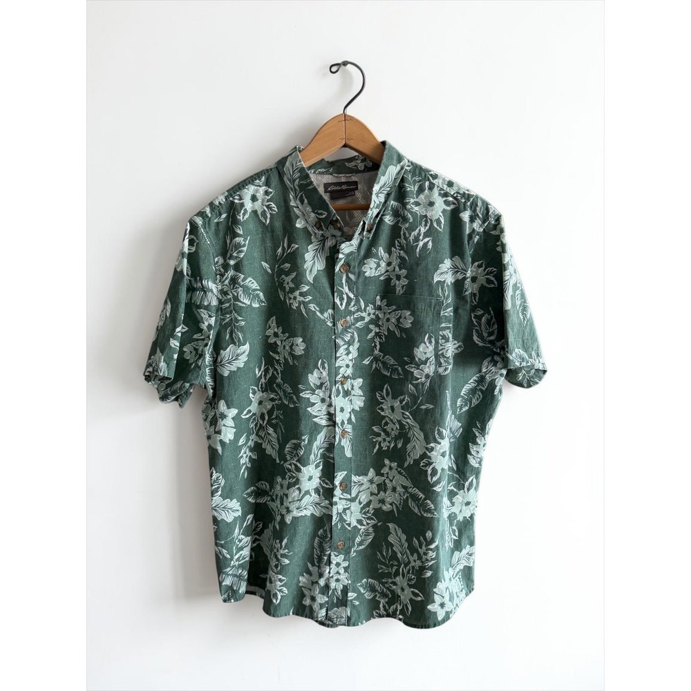Eddie Bauer Mens Large Green Floral Tropical Button Down Short Sleeve Shirt L